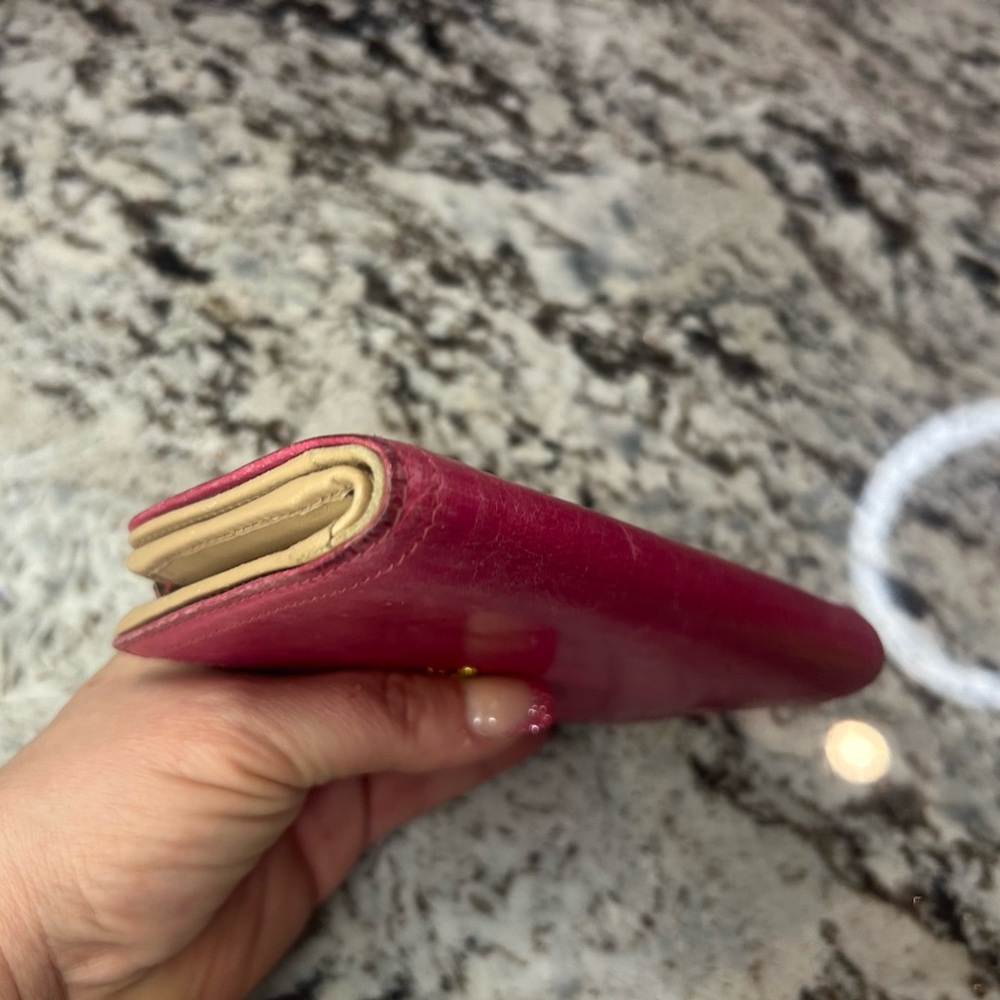 Prada Fuchsia Leather Wallet with Gold Logo - Picture 12 of 16